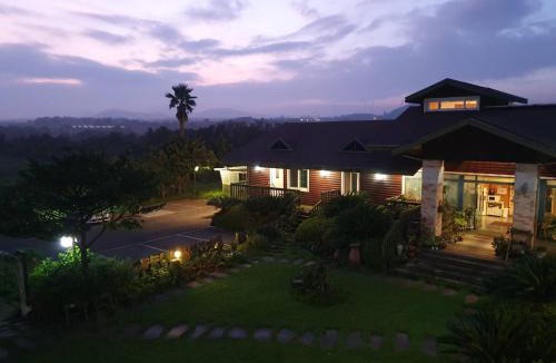 Seongsan House | Green Narae Pension