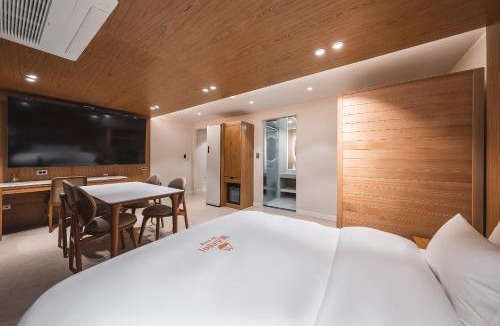 Gyeongju Hotel | Gridt Hotel & Home