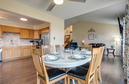 Thornton House | Grill, Fireplace & Fenced-In Yard: Thornton Home!
