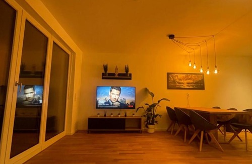 Schoenefeld Apartment | Großzügiges Designer Apartment