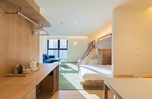 Yeoksam Hotel | Gudo Collective Gangnam 구도 컬렉티브 강남