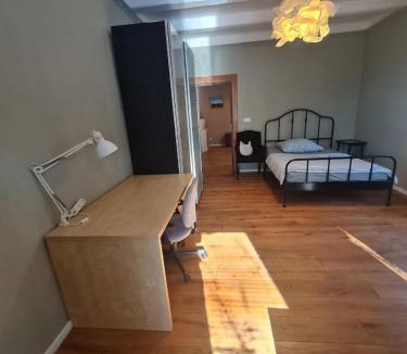 Tuchomerice Apartment | Guest Rooms in Private Home by Airport, Shared Bath, Non-Smoking, Contactless Check-in, No Staff, Quiet Stay, Short Stay