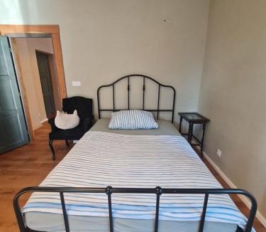 Tuchomerice Apartment | Guest Rooms in Private Home by Airport, Shared Bath, Non-Smoking, Contactless Check-in, No Staff, Quiet Stay, Short Stay