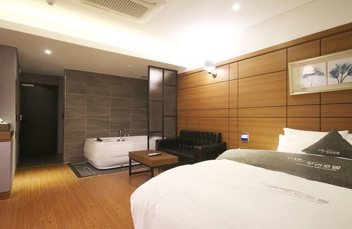 Gunsan Hotel | Gunsan CAR Self Check-in Motel