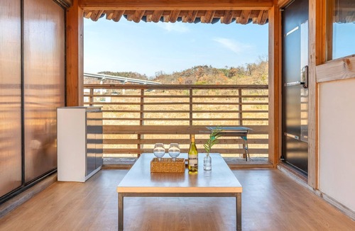 Gyeongju House | Gyeongju Aratteul Hanok Pet Pension