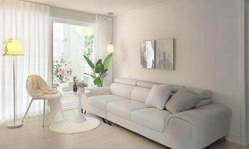 Gyeongju Apartment | Gyeongju Florian Stay Close Explore More