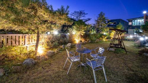 Gyeongju House | Gyeongju Hiltopia Kids Pool Villa