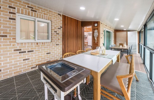 Gyeongju House | Gyeongju Woojin Green Pension
