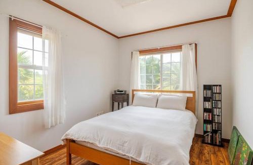 Jungmun House | gyulpang stay