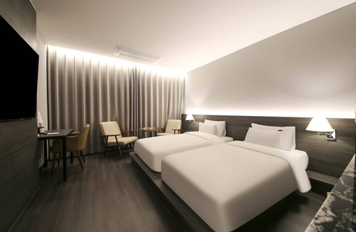 Seo-Gu Hotel | H Avenue Sangmu