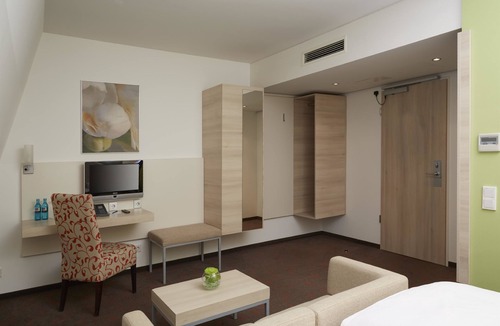 Ludwigsvorstadt-Kliniken Hotel | H+ Hotel München