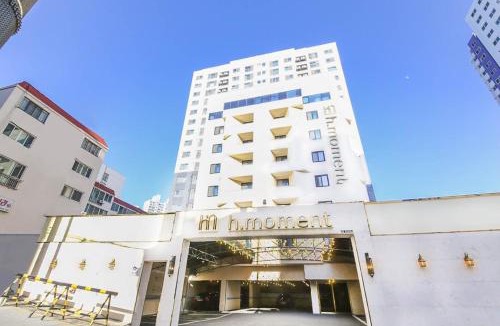 Saha Hotel | H Moment Hotel