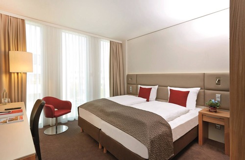 Riem Hotel | H4 Hotel München Messe