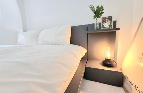Suwon Apartment | Haewol Stay, Suwon Haeng-gung dong, Haeng-ri dan gil, KT Wiz park 3 minutes, 3 rooms up to 8 people, Starfield Suwon, Cozy emotional rooms for family trip, with kids