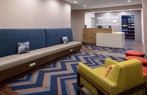 Castle Rock Hotel | Hampton Inn Castle Rock