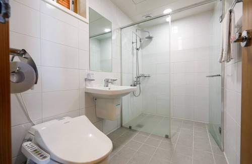 Yeosu Hotel | Hanok Hotel Odongjae