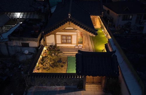 Gyeongju House | Hanok Moonstay