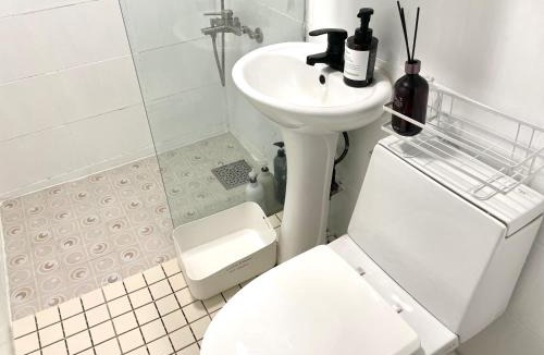 Seogyo-dong Apartment | Hapjeong Mangwon Two Room