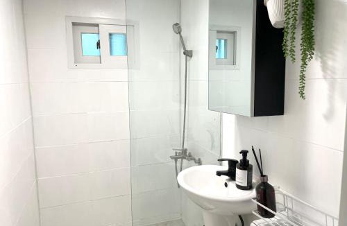 Seogyo-dong Apartment | Hapjeong Mangwon Two Room