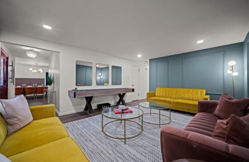 Lamar Heights Area House | Harmony House | Hot Tub | Experiential home