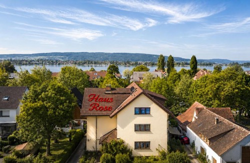 Allensbach Bed & Breakfast | Haus Rose