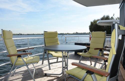 Vynen Boat Rental | Hausboot Key West Xanten