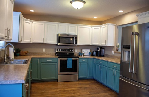 Grand Junction House | Helena House-Spacious; Super Clean; 4 Bed; 3 Bedrooms; Pet Friendly Fenced Yard