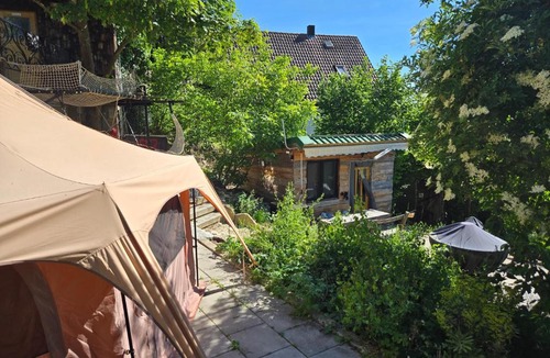 Unterdurrbach Apartment | Henrys Cozy Tiny House - ruhig, Garten, Talblick, Natur