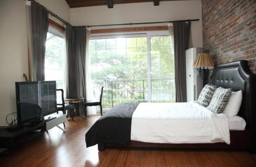 Gunnam House | Herb Village