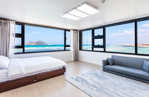 Hallim House | Here Now Jeju