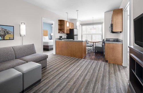Broomfield House | Here you’re free to be yourself in an environment