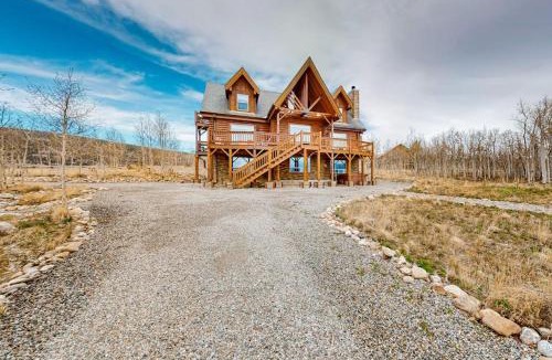 Warm Springs House | High Country Hideaway