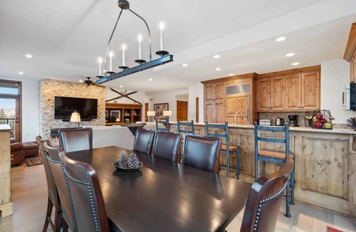 Highlands Townhomes Condo | Highlands Lodge 303 - 3 Bedroom Residence