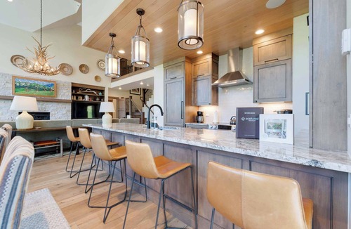Highlands Townhomes Condo | Highlands Lodge 403 Penthouse