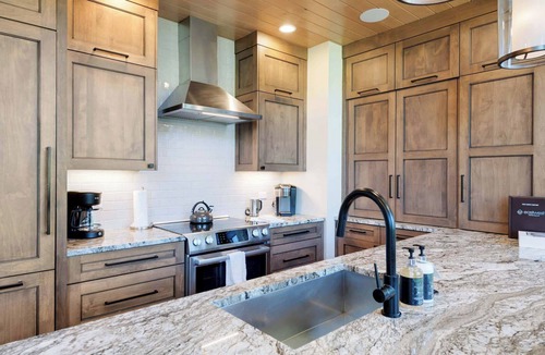 Highlands Townhomes Condo | Highlands Lodge 403 Penthouse