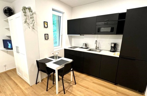 Kosire Apartment | Hillside Studios