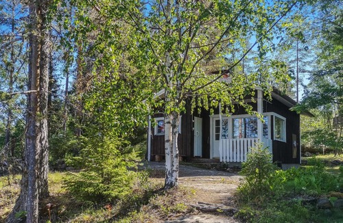 Haapamaki House | Holiday Home Eräkorven kelotupa by Interhome
