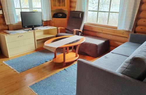 Kitula House | Holiday Home Heinäsorsa by Interhome