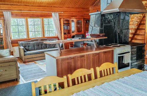 Kitula House | Holiday Home Iltaranta by Interhome