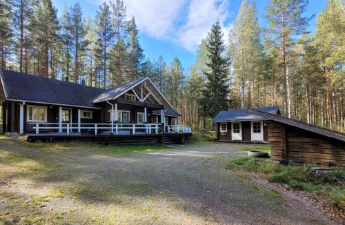 Jamijarvi House | Holiday Home Kilpolan karoliina by Interhome