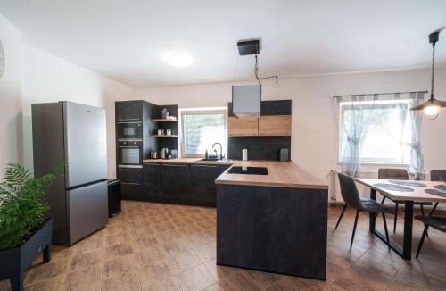 Prague 11 House | Holiday Home Starý Chodov by Interhome