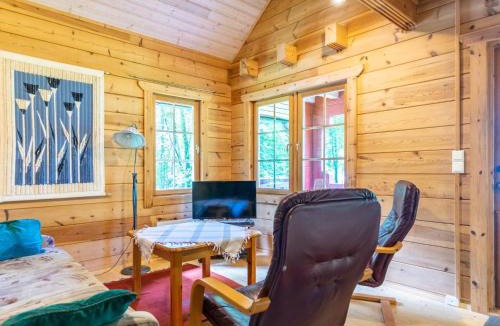 Lapvaartti House | Holiday Home Strandkulla 7 by Interhome