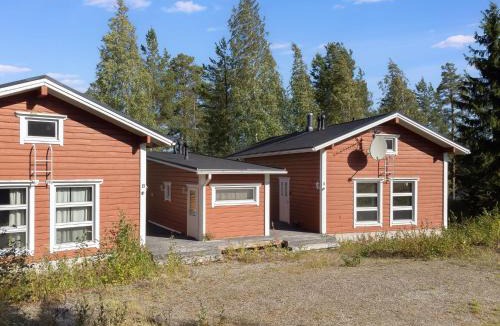Nilsia House | Holiday Home Tiirinniemi 27 a by Interhome