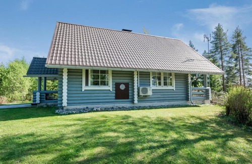 Lapinlahti House | Holiday Home Vastaniemi by Interhome