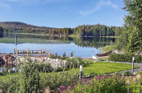 Toivakka House | Holiday Home Villa paasirinne a by Interhome