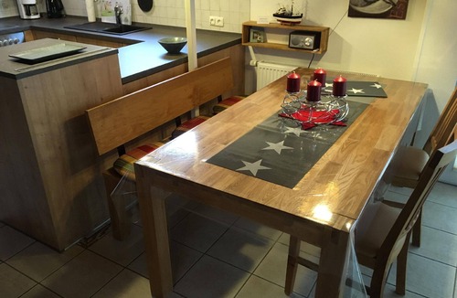 Dorumer Neufeld House | Holiday home with terrace, barbecue and garden