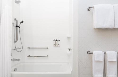 Steamboat Springs Hotel | Holiday Inn Express & Suites Steamboat Springs by IHG
