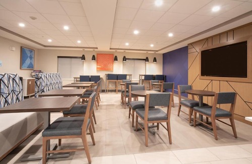 Grand Junction Hotel | Holiday Inn Express Hotel & Suites Grand Junction by IHG