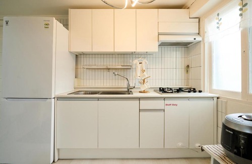 Chunghyeon-dong Apartment | Home in Seoul # Quiet 3BR # near Central Seoul # 6 person