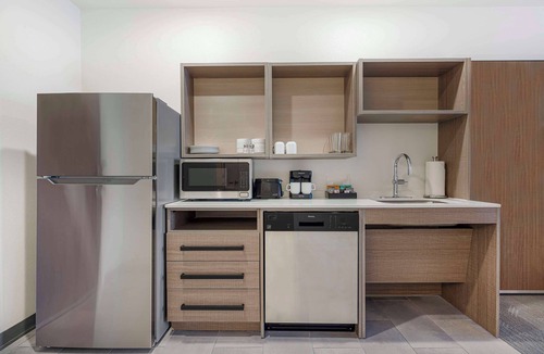 Southeast Colorado Springs Hotel | Home2 Suites By Hilton Colorado Springs Airport